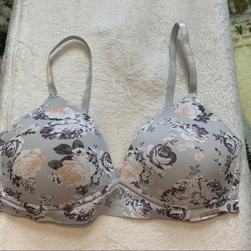 Flower Design Wireless Bra